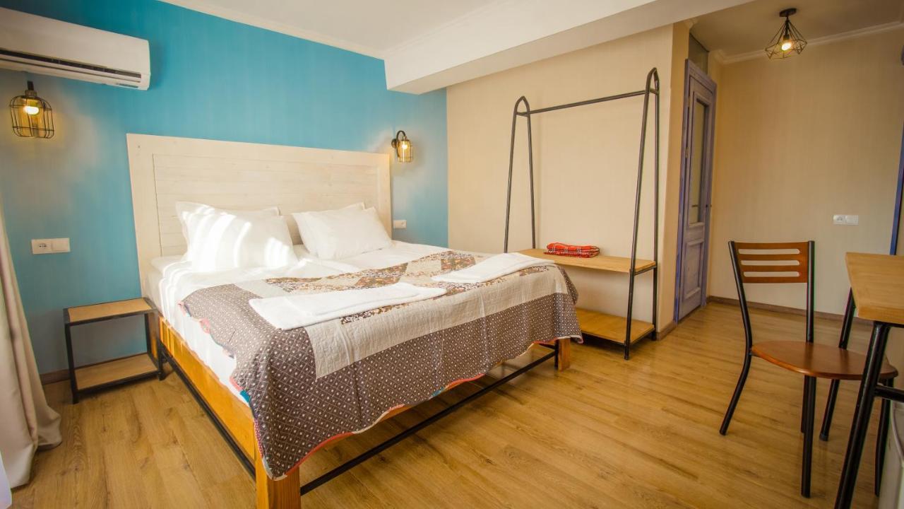 Wine Symphony Boutique Hotel Tbilisi Exteriör bild